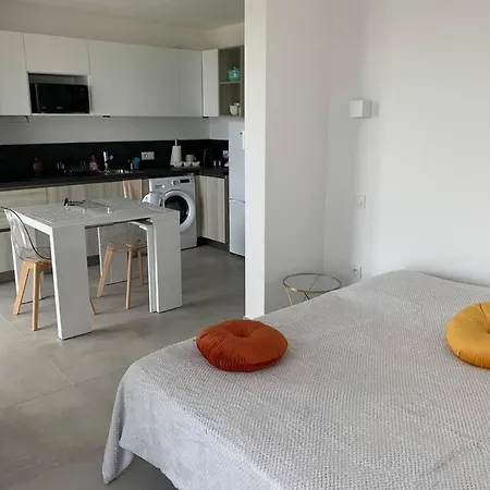 Studio Au Coeur Du Village De Poretto Apartment Brando