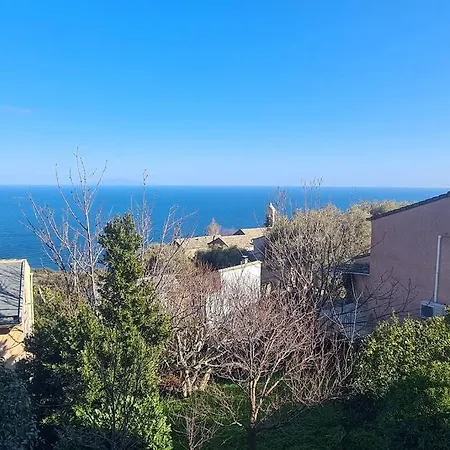 Studio Au Coeur Du Village De Poretto
