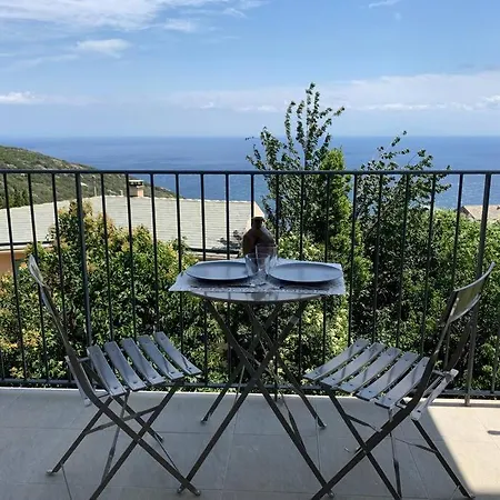 Apartment Studio Au Coeur Du Village De Poretto *
