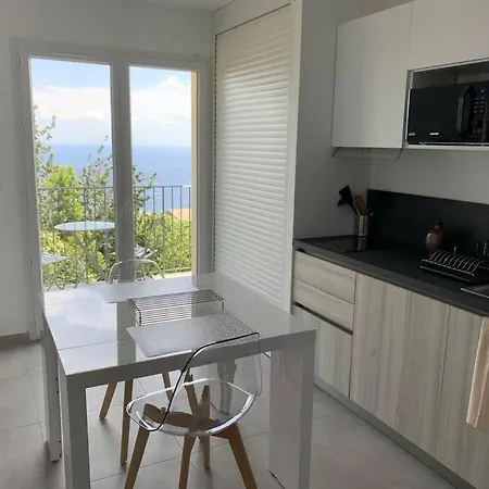Studio Au Coeur Du Village De Poretto * Brando